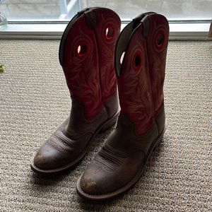 Sold- Ariat Cowboy Boots